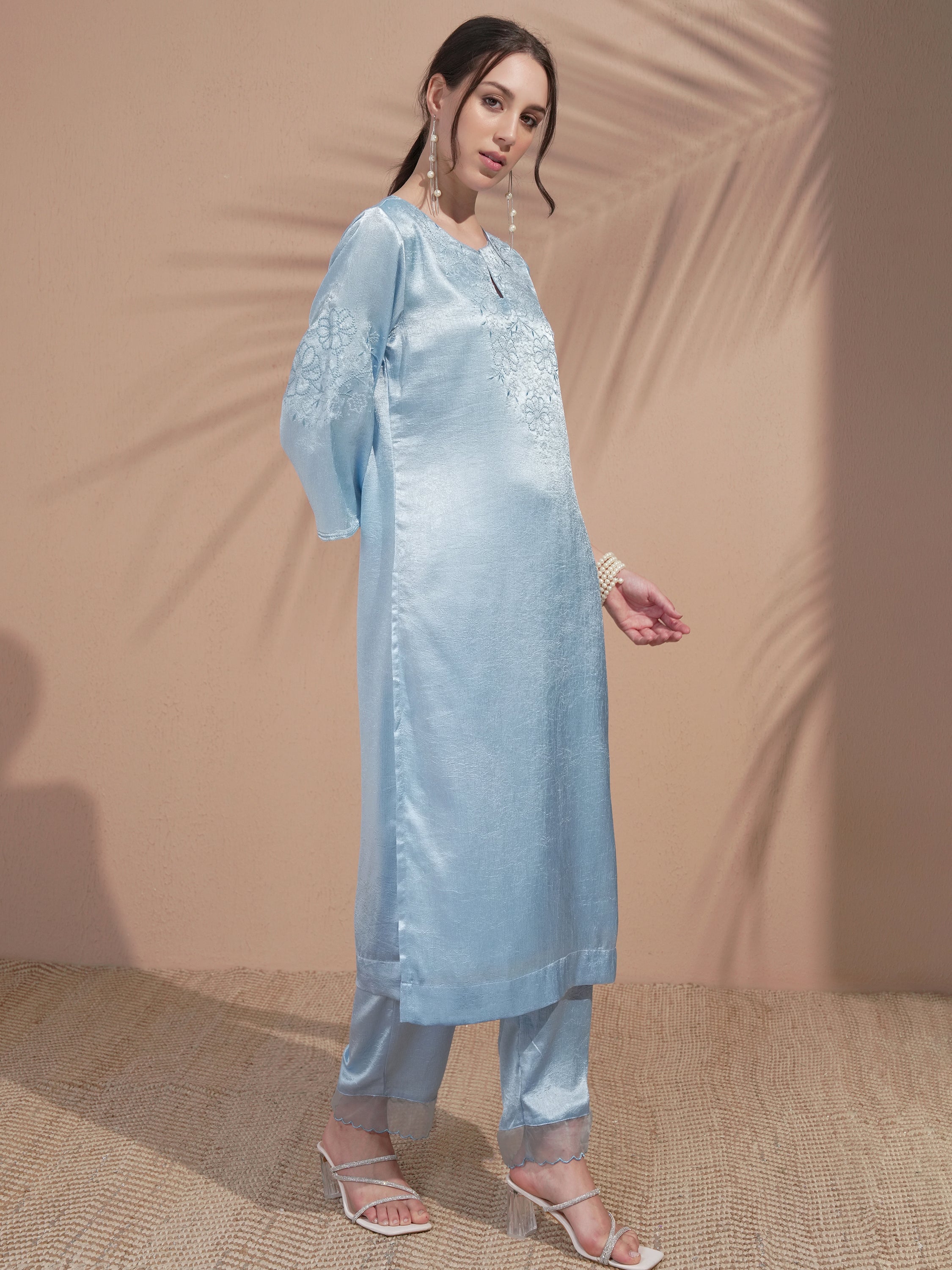 Vishudh Women Blue Embroidered Kurta With Trouser - Blue - Image 6