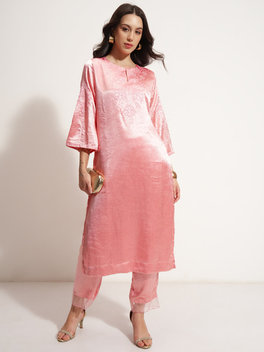 Vishudh Women Pink Embroidered Kurta With Trouser - Pink - Image 2