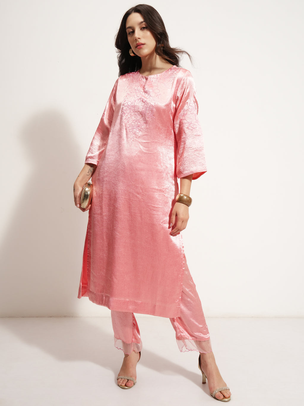 Vishudh Women Pink Embroidered Kurta With Trouser - Pink - Image 4
