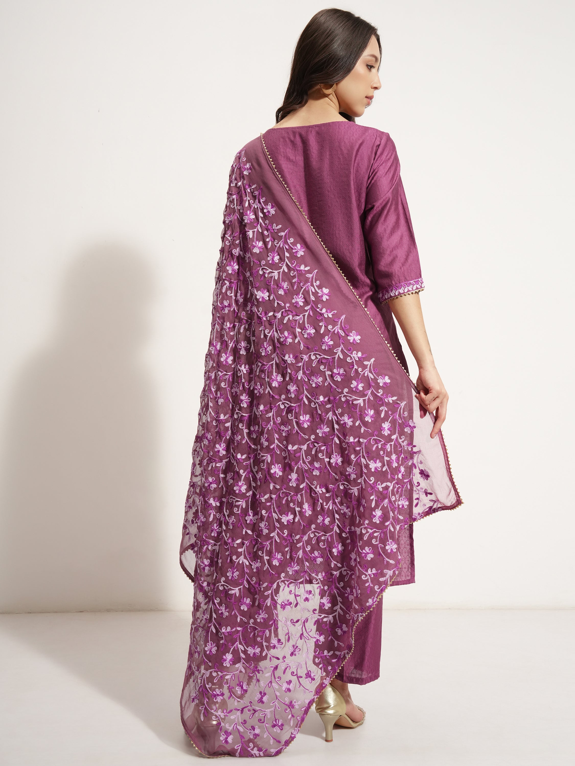 Vishudh Women Lavender Embroidered Kurta With Trouser And Dupatta - Lavender - Image 3