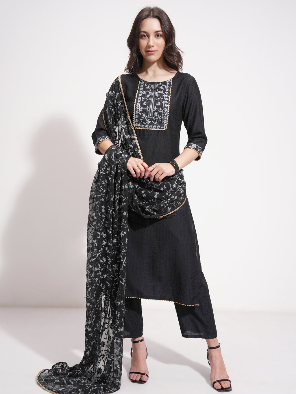 Vishudh Women Black Embroidered Kurta With Trouser And Dupatta - Black - Image 2