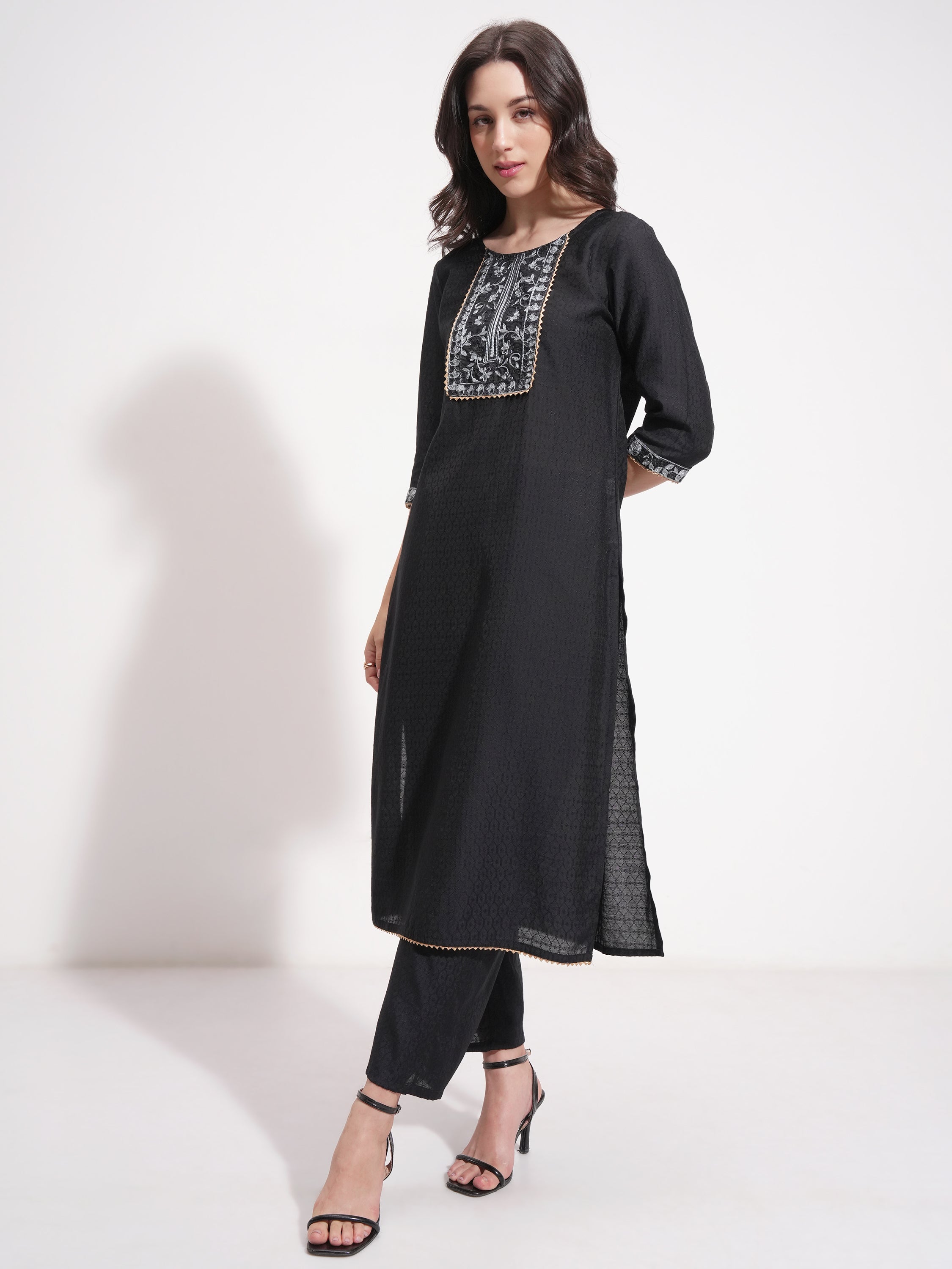 Vishudh Women Black Embroidered Kurta With Trouser And Dupatta - Black - Image 4