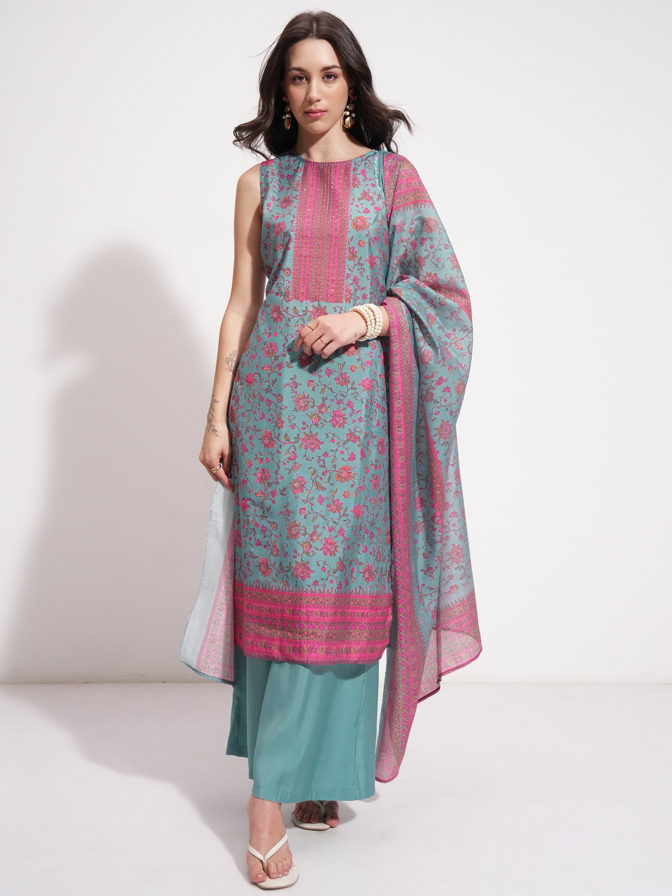 Vishudh Women Teal Printed Kurta With Trouser And Dupatta - Teal - Image 2