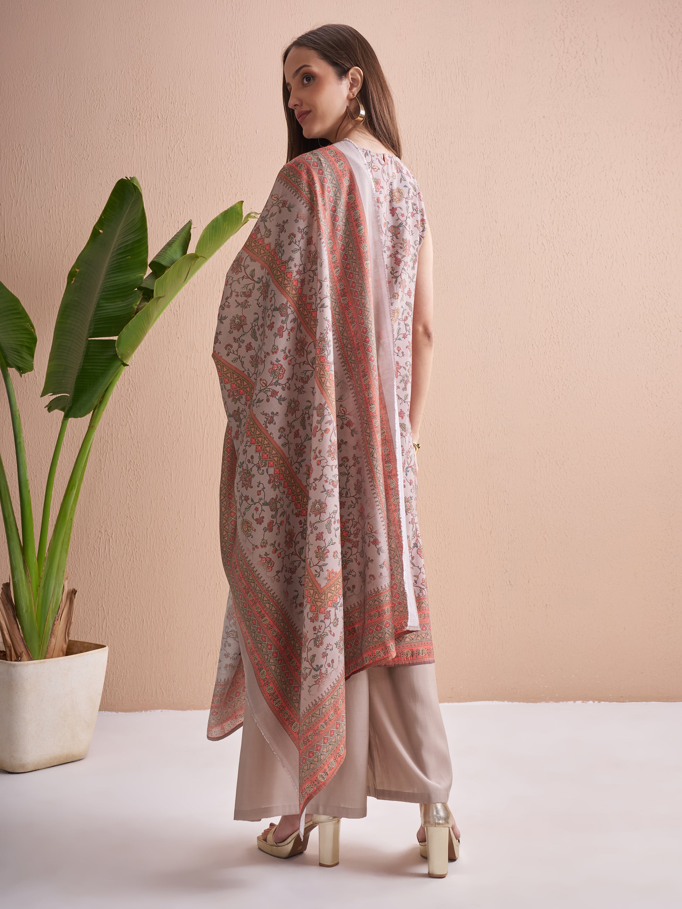 Vishudh Women Beige Printed Kurta With Trouser And Dupatta - Beige - Image 3