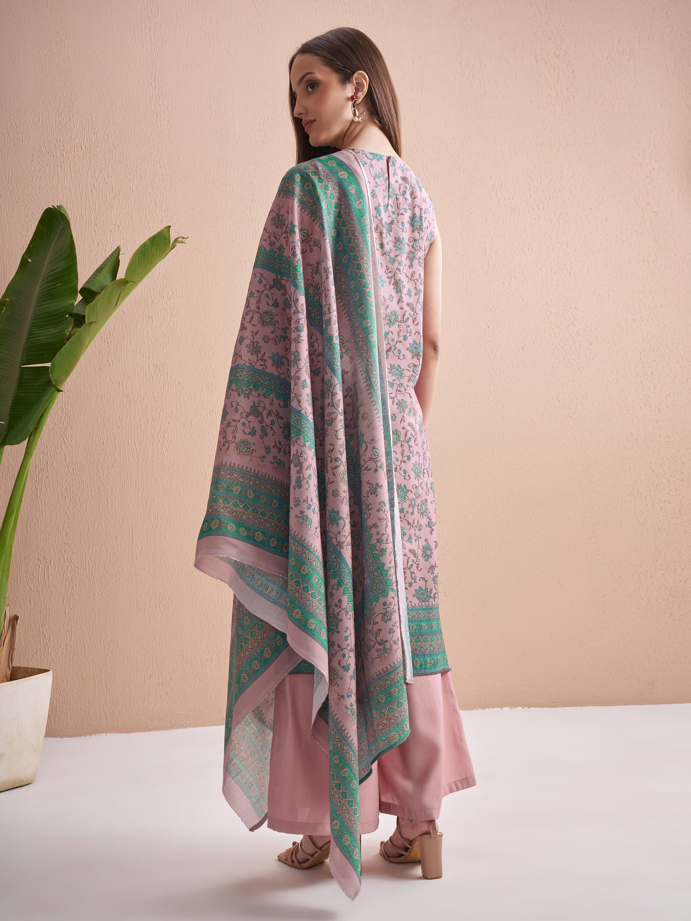 Vishudh Women Lavender Printed Kurta With Trouser And Dupatta - Lavender - Image 3
