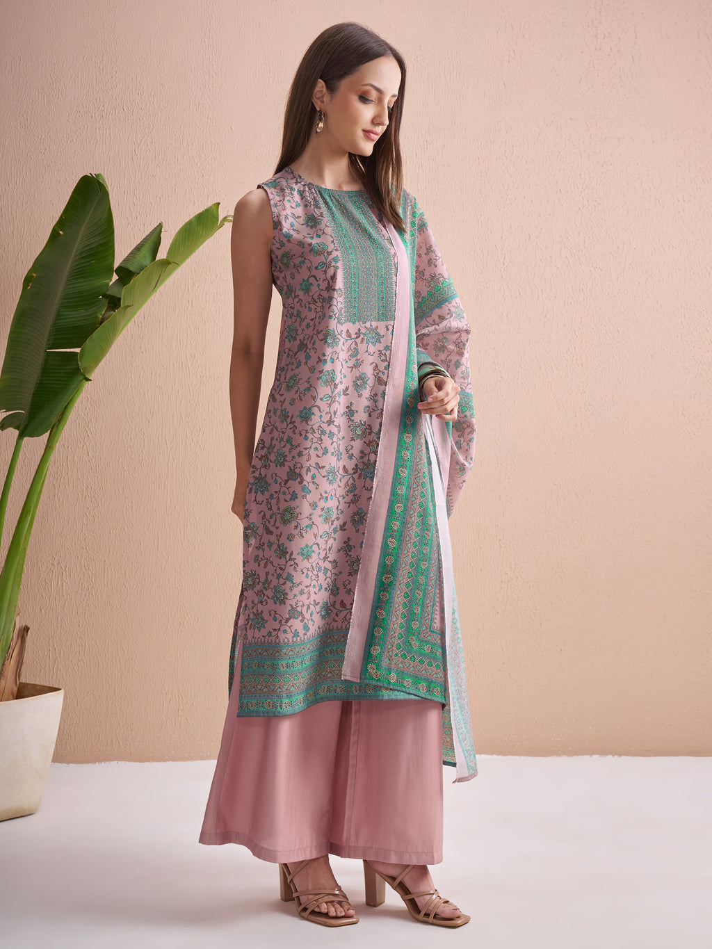 Vishudh Women Lavender Printed Kurta With Trouser And Dupatta - Lavender - Image 6