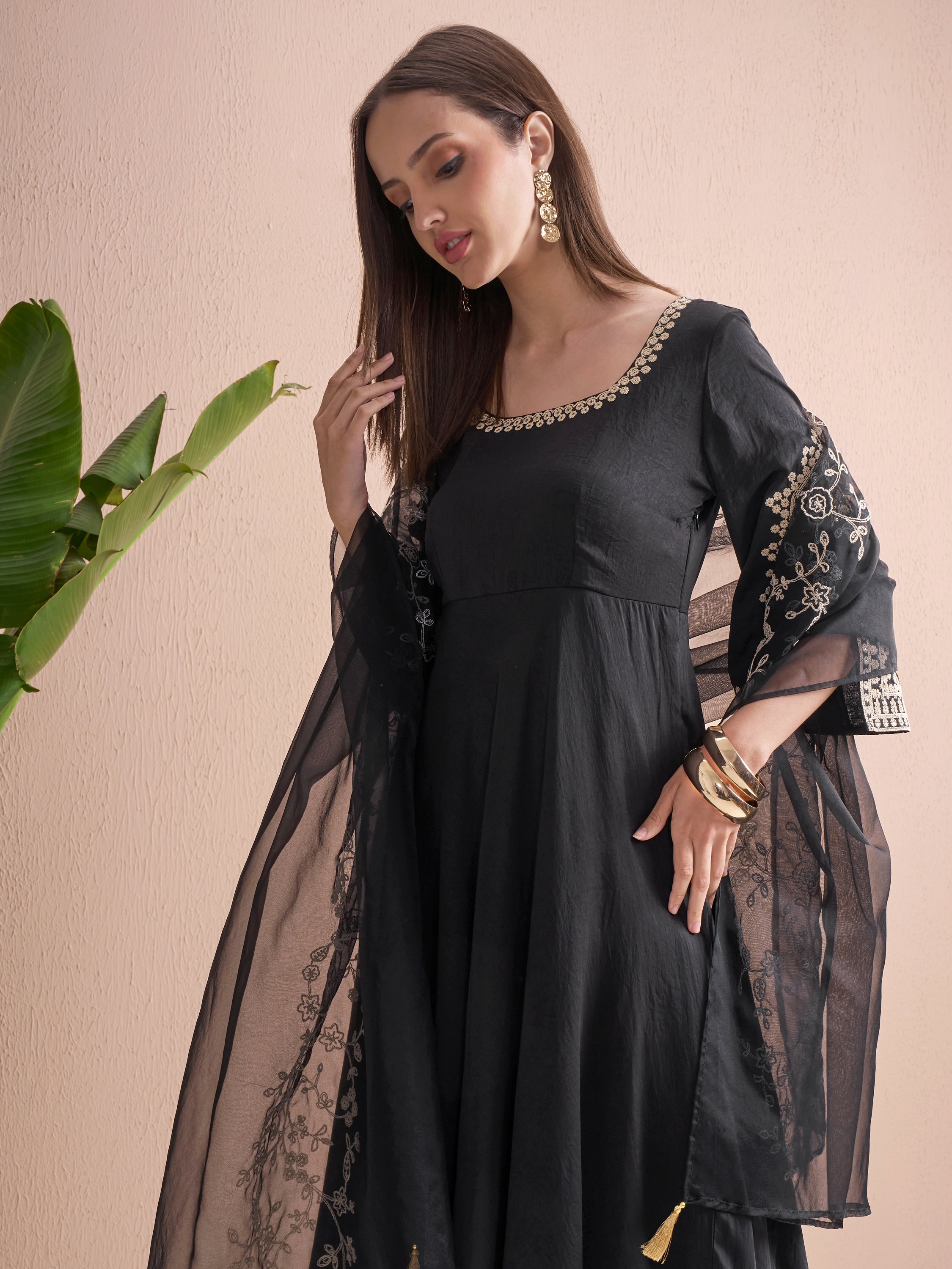 Vishudh Women Black Embroidered Kurta With Trouser And Dupatta - Black - Image 1