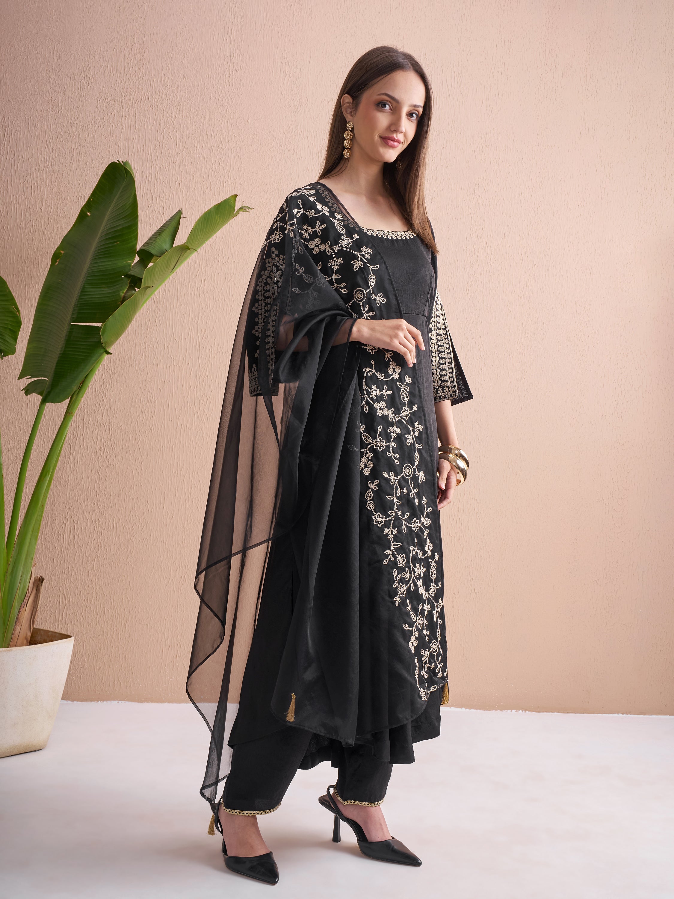 Vishudh Women Black Embroidered Kurta With Trouser And Dupatta - Black - Image 6