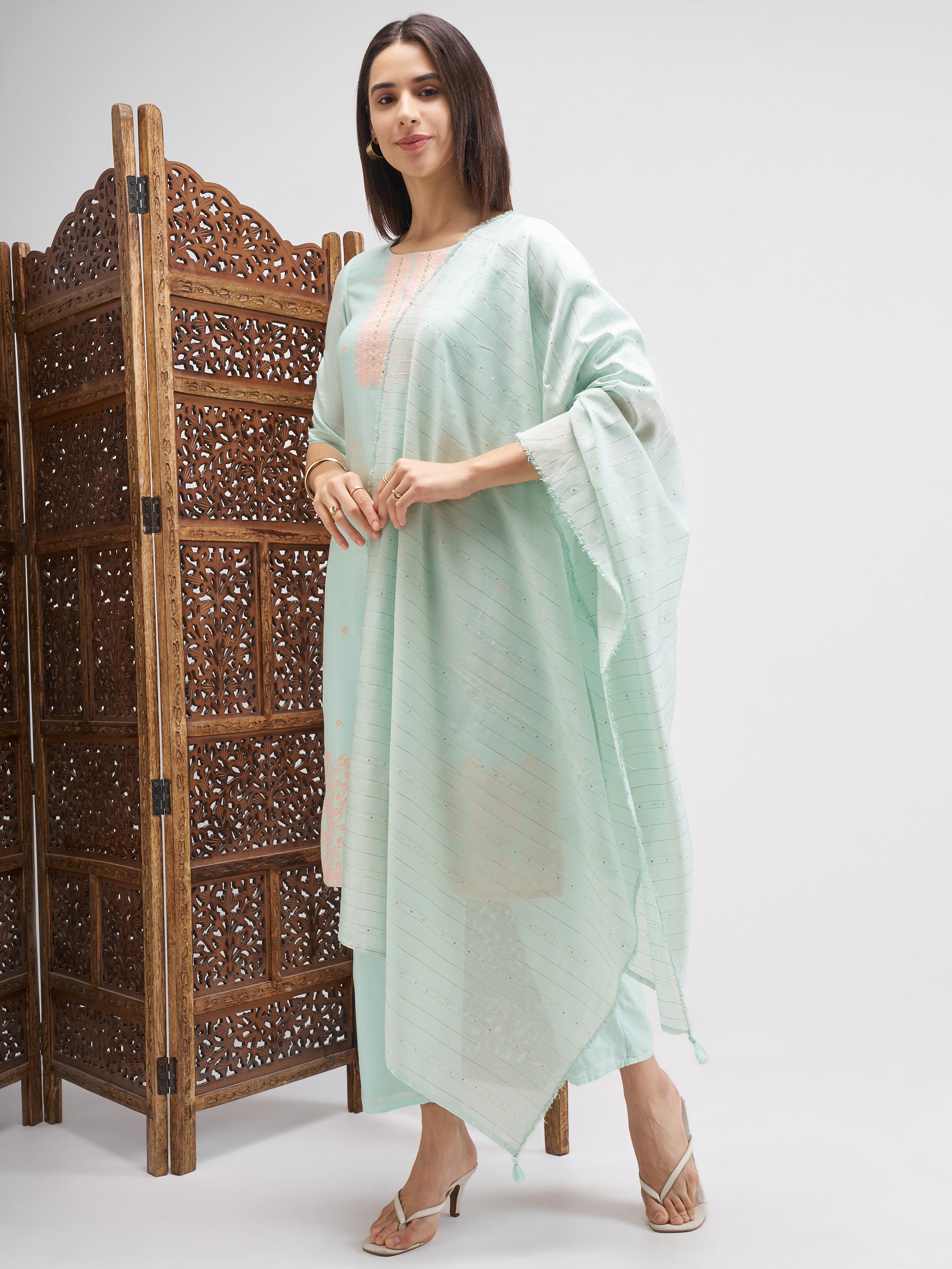 Vishudh Women Blue Embroidered Kurta And Trouser With Dupatta - Blue - Image 2
