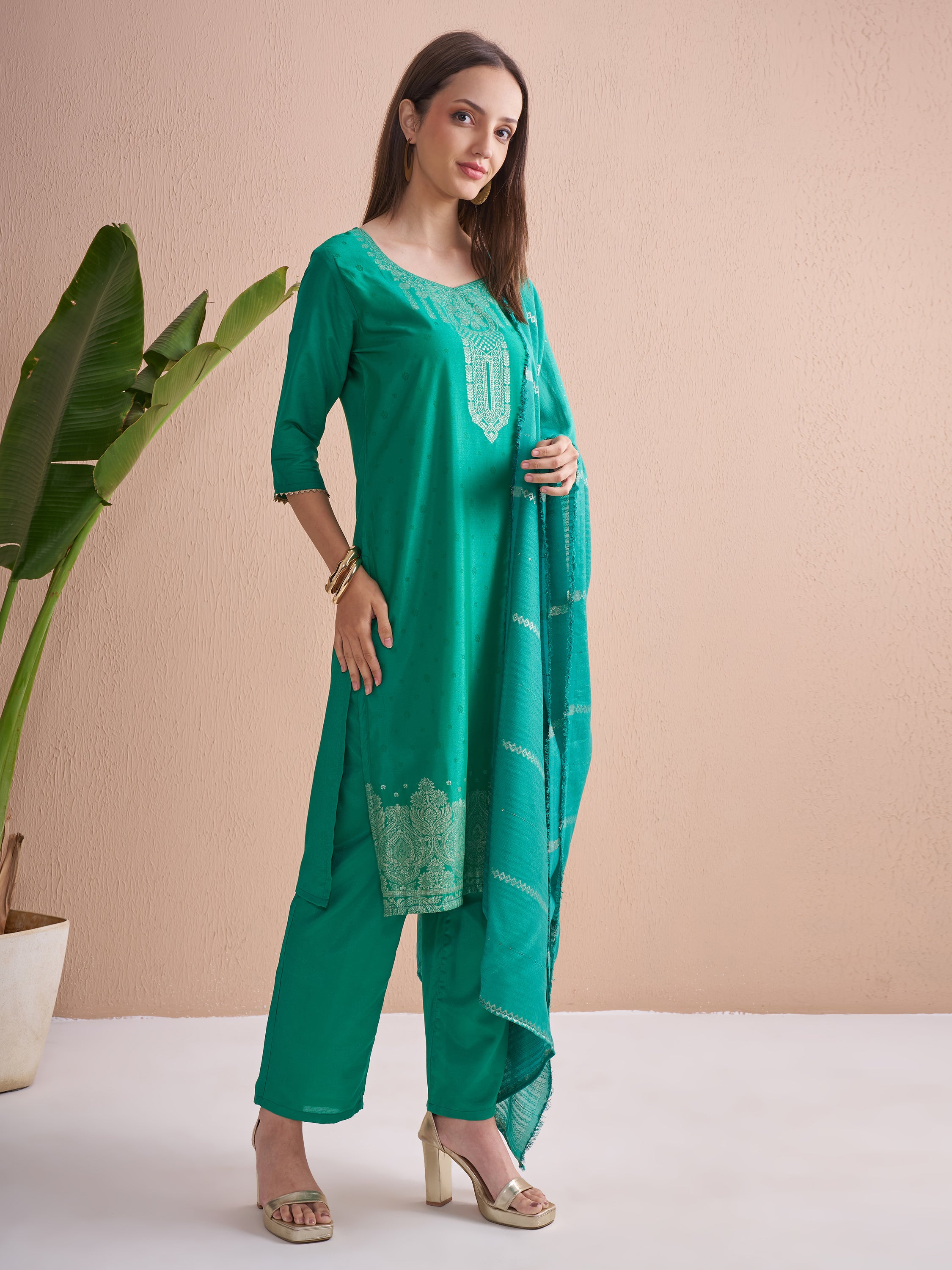 Vishudh Women Green Printed Kurta With Trouser And Dupatta - Green - Image 6