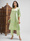 Vishudh Women Green Embroidered Kurta And Trousers - Green - Image 1
