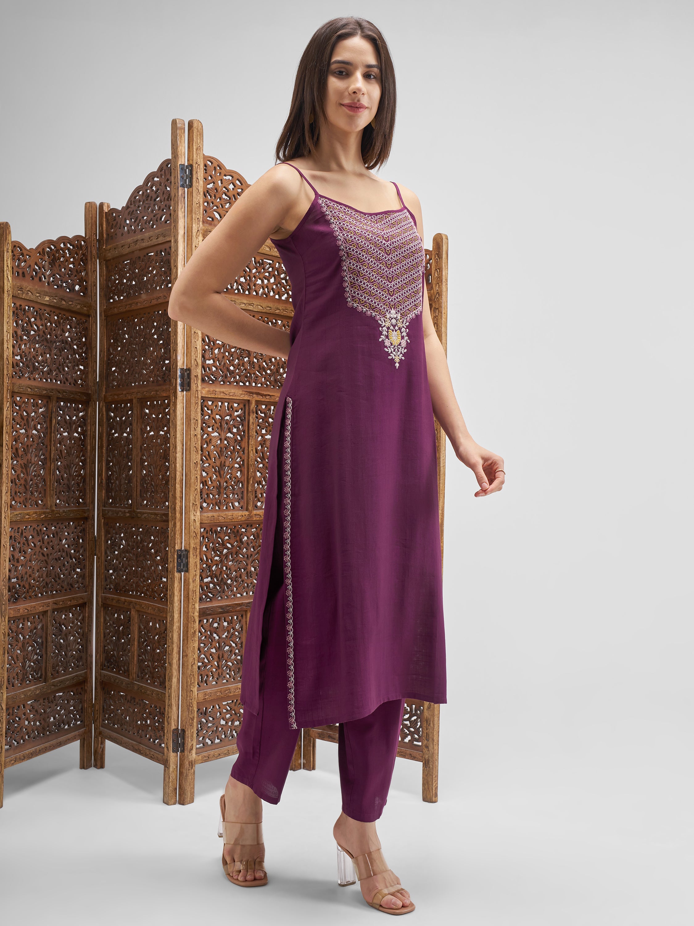 Vishudh Women Purple Embroidered Kurta And Trousers With Dupatta - Purple - Image 4