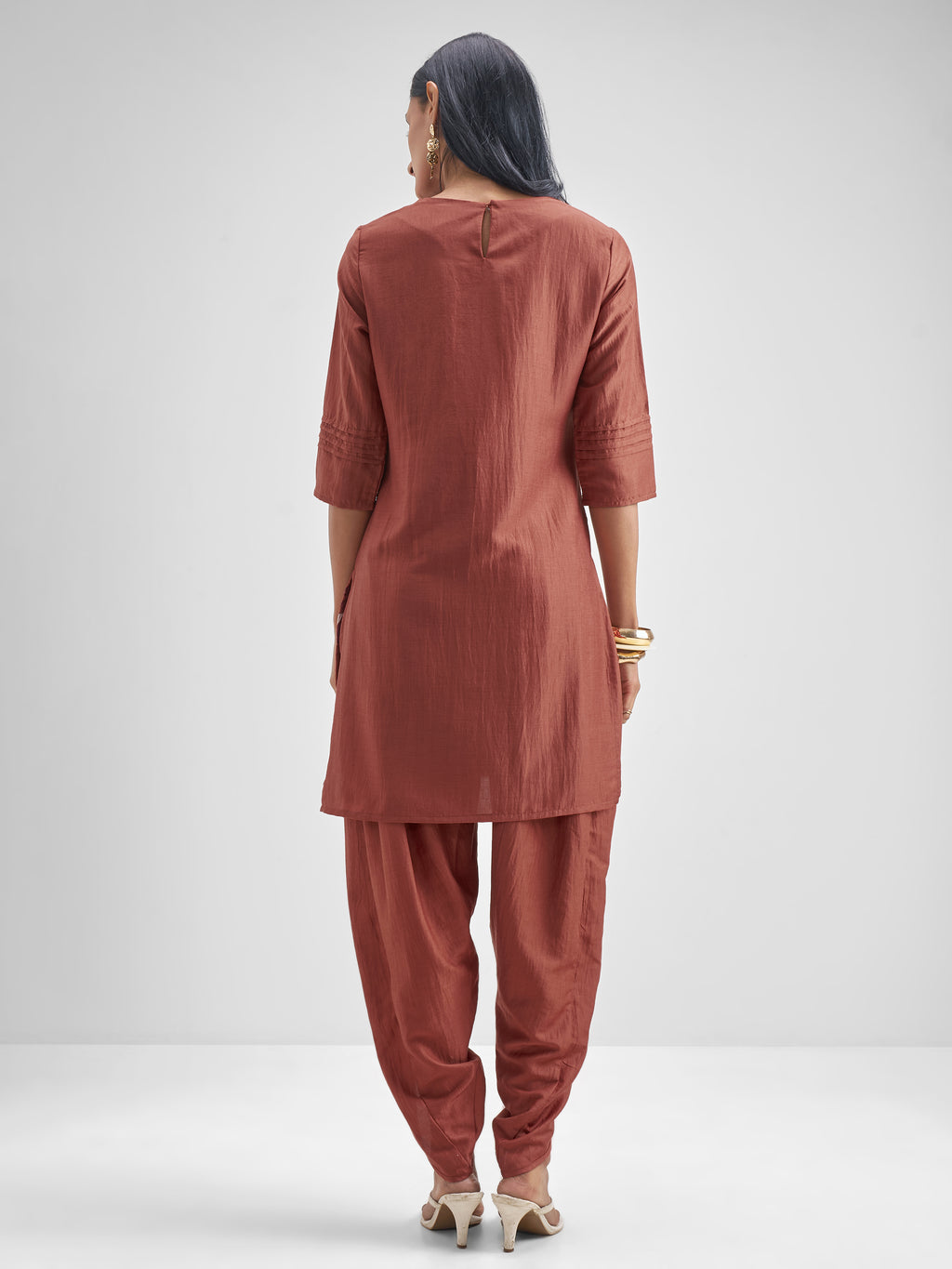 Vishudh Women Rust Kurta With Dhoti Pant - Rust - Image 3
