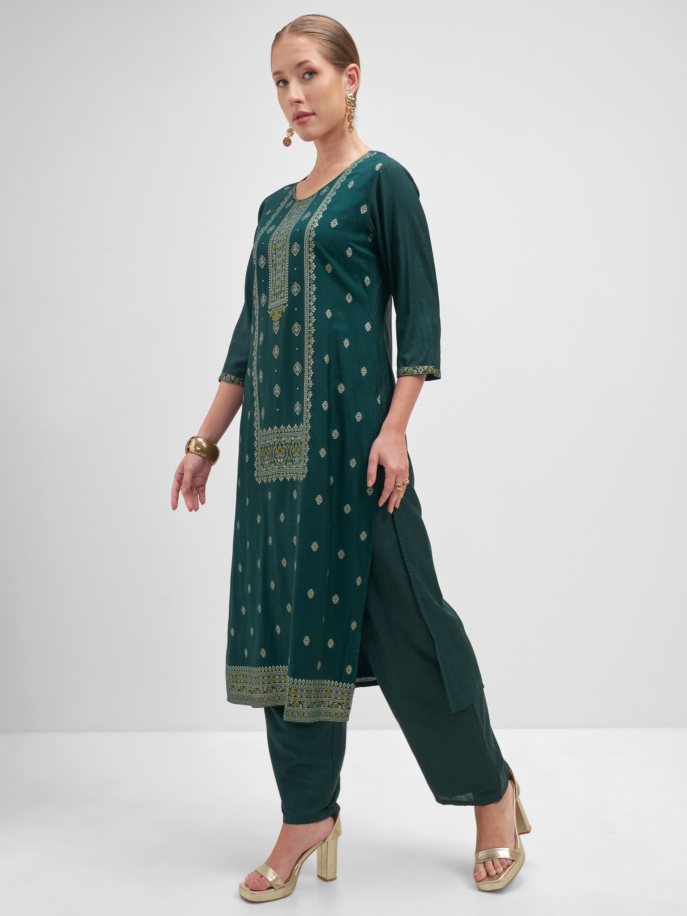 Vishudh Women Teal Embroidered Kurta And Trouser With Dupatta - Teal - Image 2