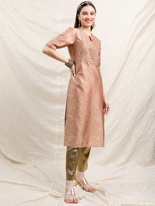 Vishudh Women Rose Embroidered Straight Kurta - Rose - Image 5