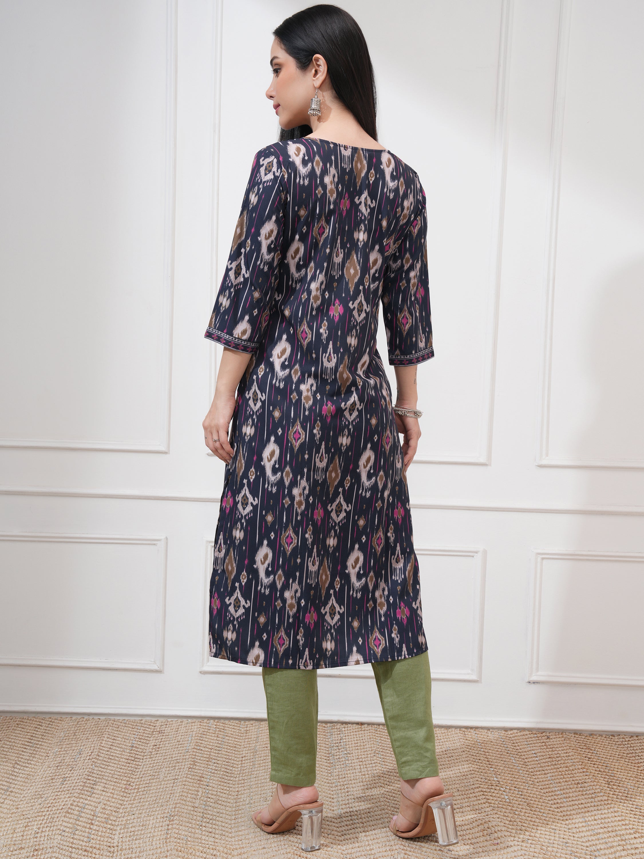 Vishudh Women Blue Printed Straight Kurta - Blue - Image 3