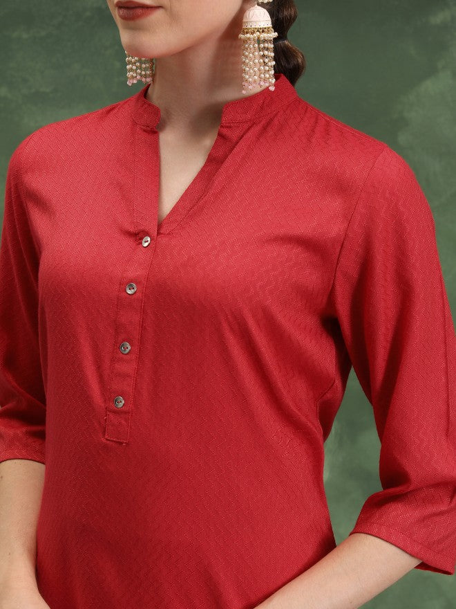 Vishudh Women Red Solid Straight Kurta - Red - Image 5
