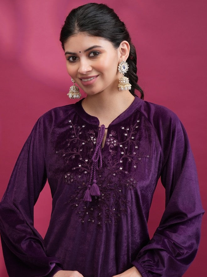 Vishudh Women Magenta Embroidered Straight Kurta - Magenta - Image 6