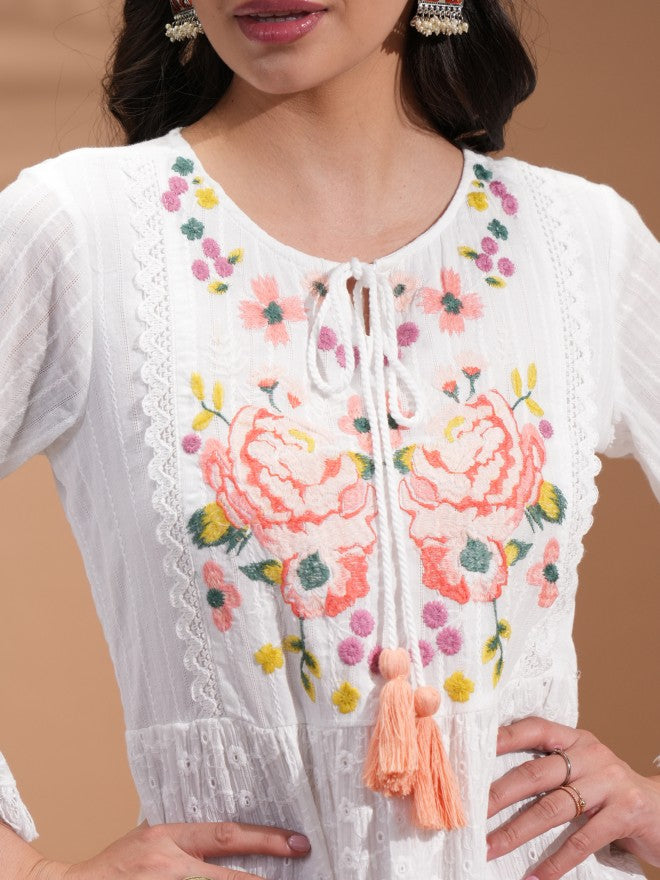Vishudh Women Pure Viscose Chinon Ethnic Motif Print In Multicolor A-Line Kurta Hand Embroidery With Bead And Sequin Tie Up Tassels At Waist Kurta Set - White - Image 5