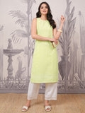 Vishudh Women Green Embroidered Straight Kurta - Green - Image 1