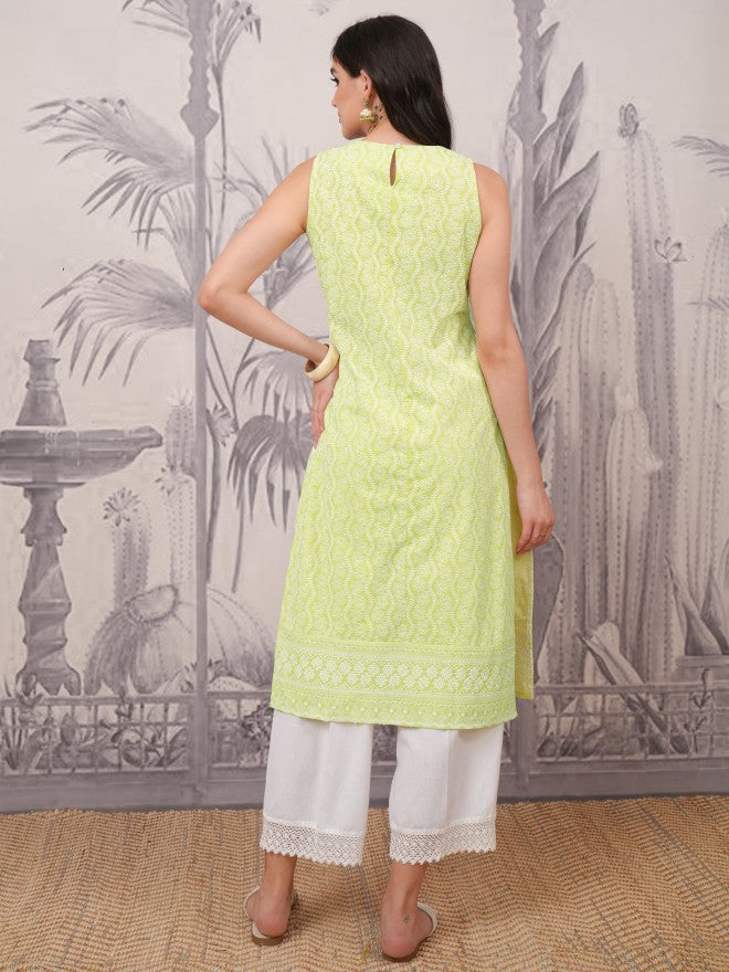 Vishudh Women Green Embroidered Straight Kurta - Green - Image 3