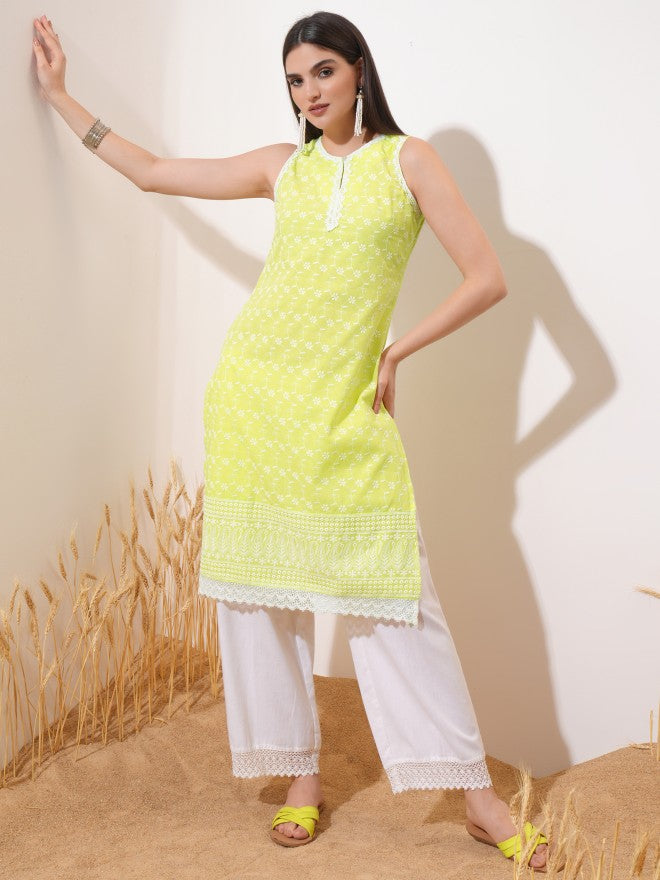 Vishudh Women Green Embroidered Straight Kurta - Green - Image 1