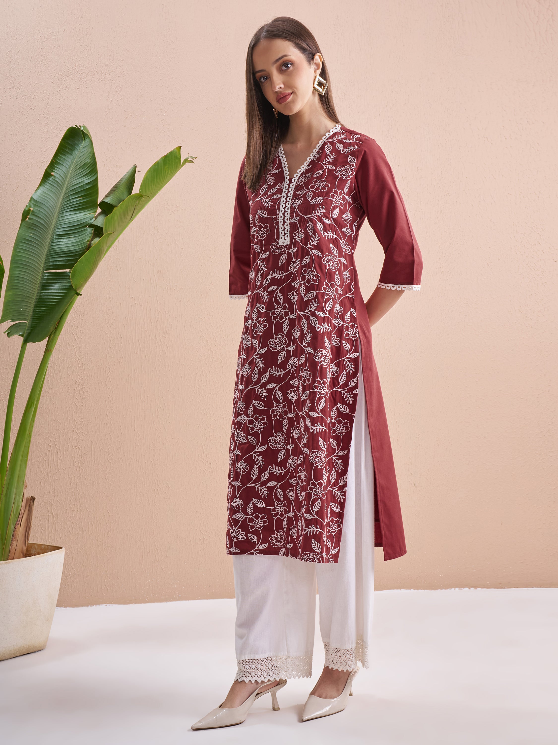 Vishudh Women Burgundy Embroidered Straight Kurta - Burgundy - Image 4