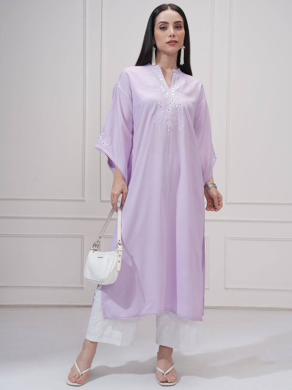 Vishudh Women Purple Embroidered A-Line Kurta - Purple - Image 2