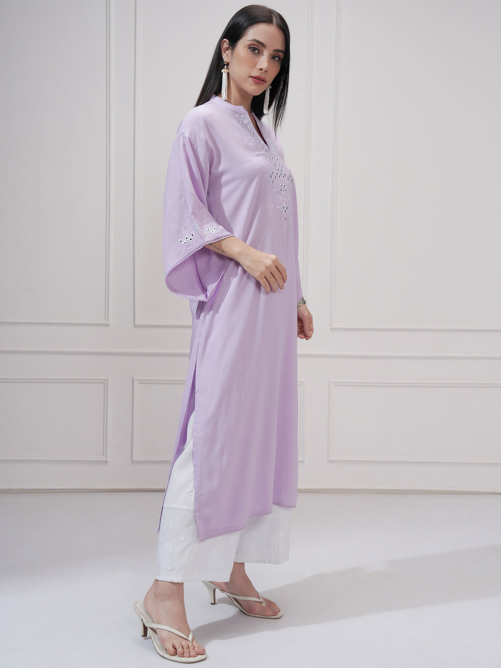 Vishudh Women Purple Embroidered A-Line Kurta - Purple - Image 6