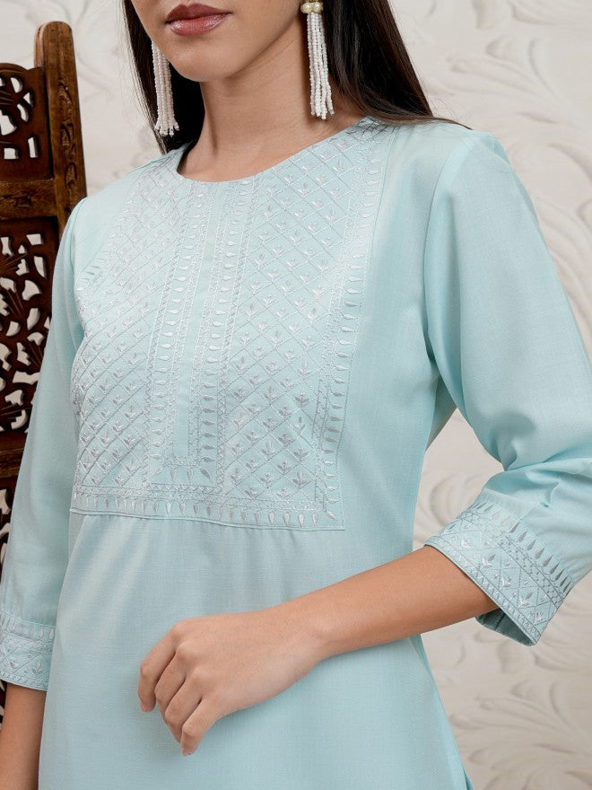 Vishudh Women Green Embroidered Straight Kurta - Green - Image 5
