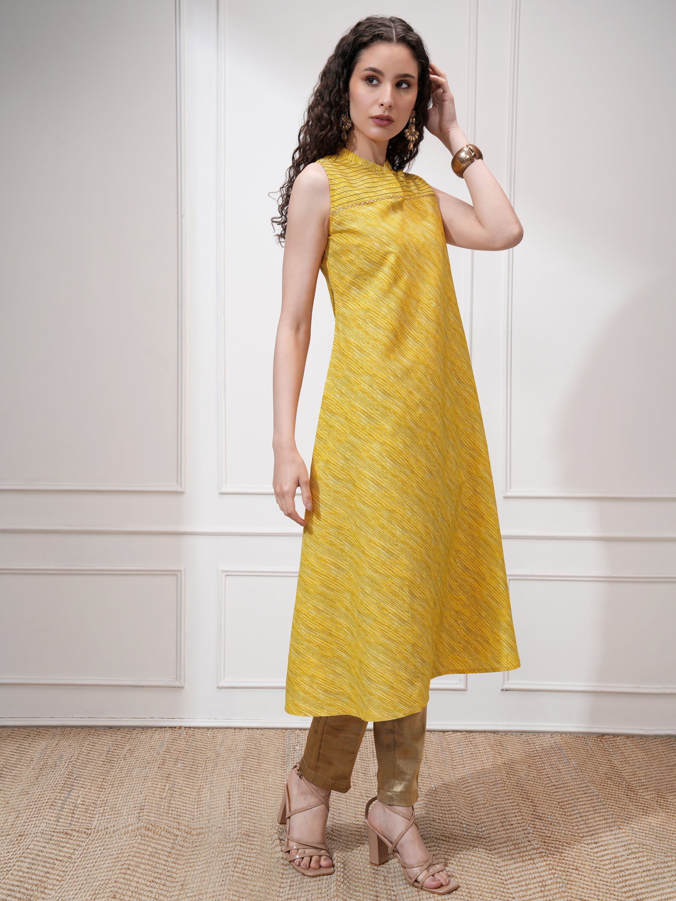 Vishudh Women Yellow Self Design Straight Kurta - Yellow - Image 6