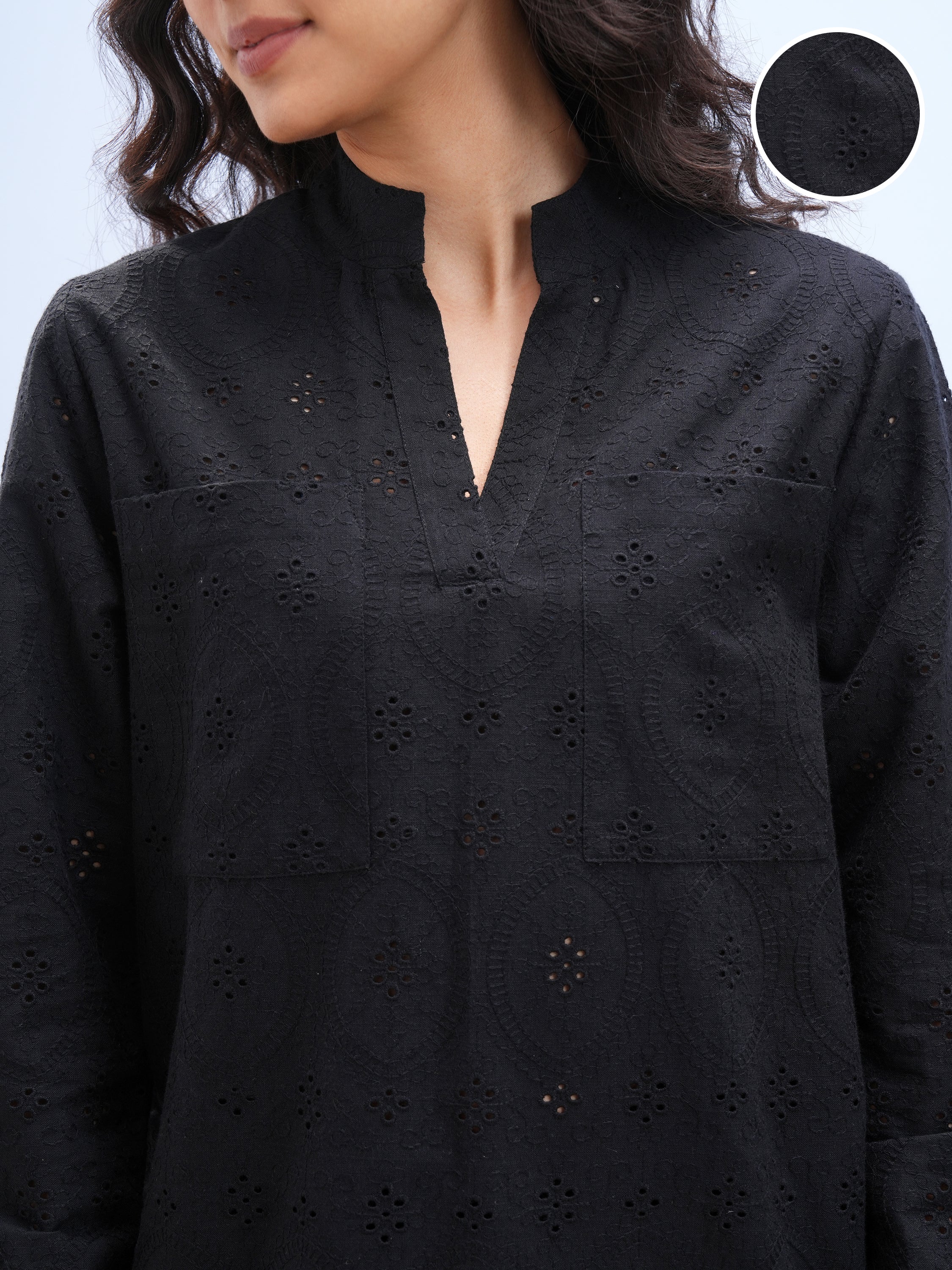 Vara By Vishudh Women Black Embroidered Straight Kurta - Black - Image 5