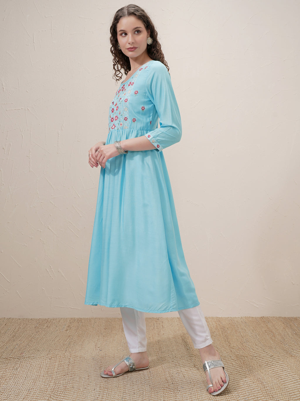 Vishudh Women Blue Embroidered A-Line Kurta - Blue - Image 4