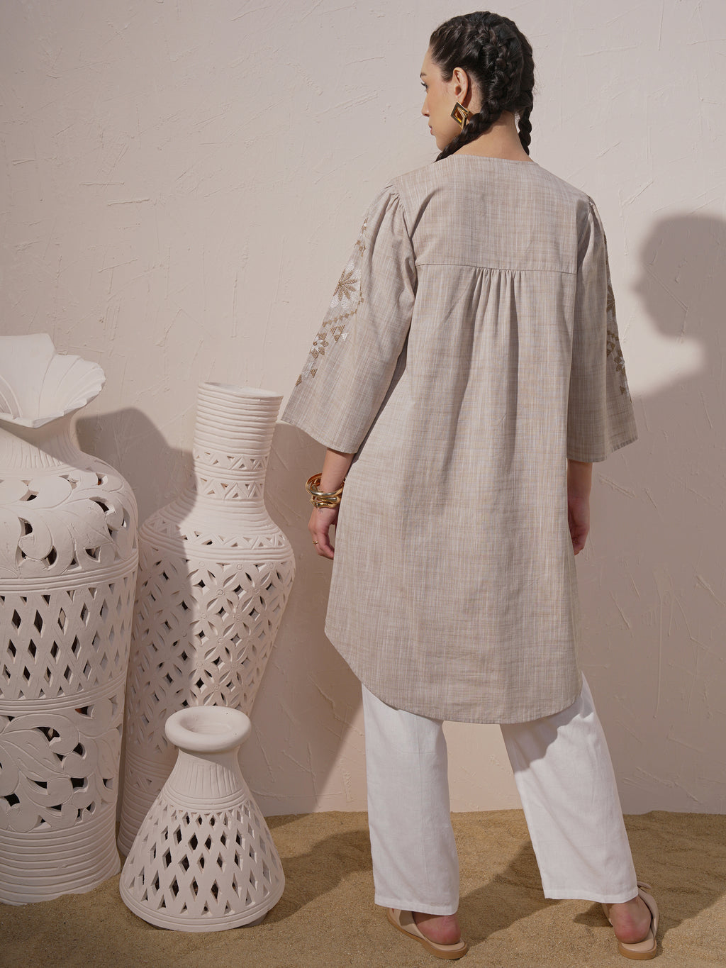 Vara By Vishudh Women Brown Chambray Embroidered A-Line Kurta - Brown - Image 3