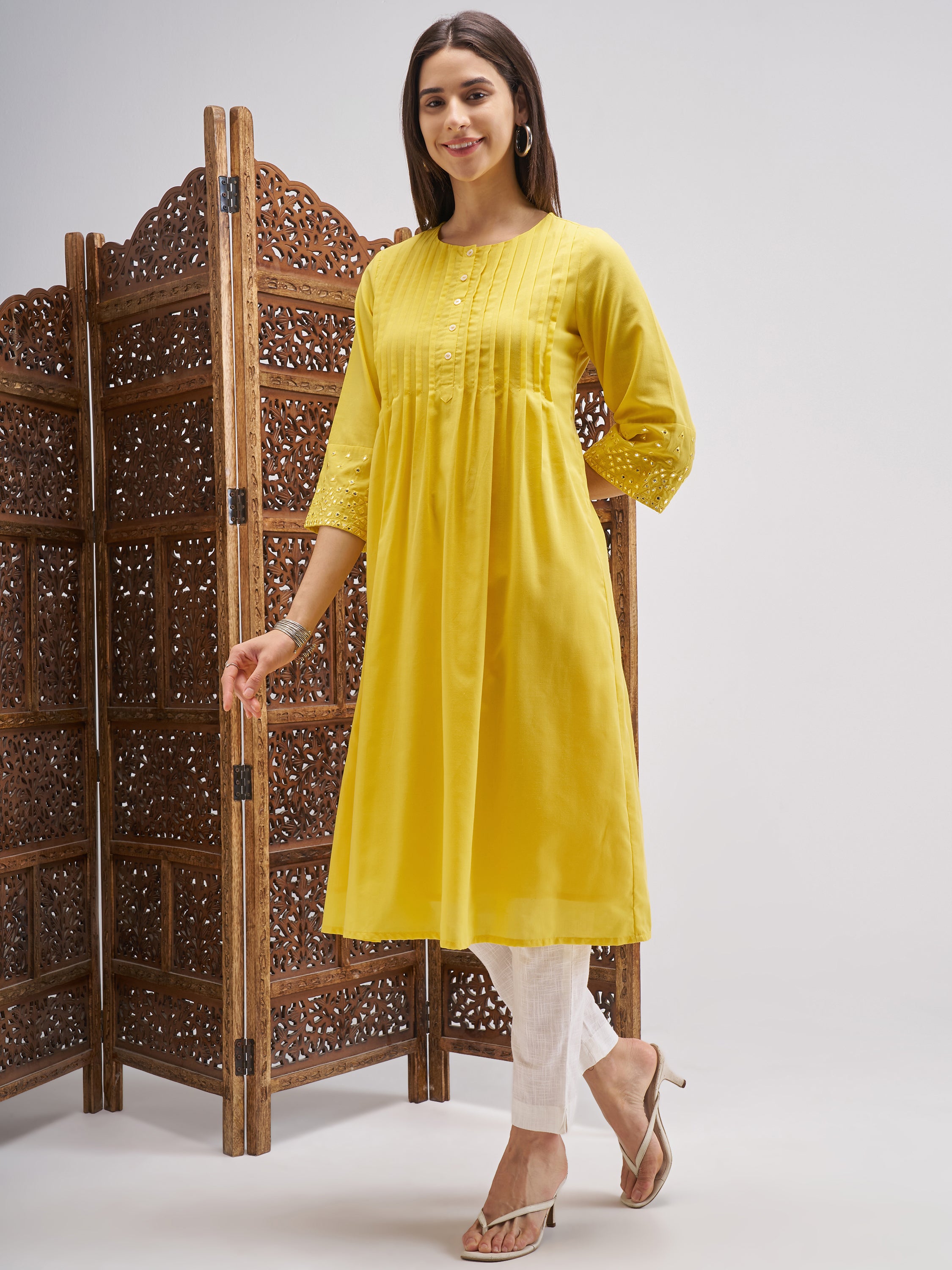 Vishudh Women Yellow Embroidered A-Line Kurta - Yellow - Image 2