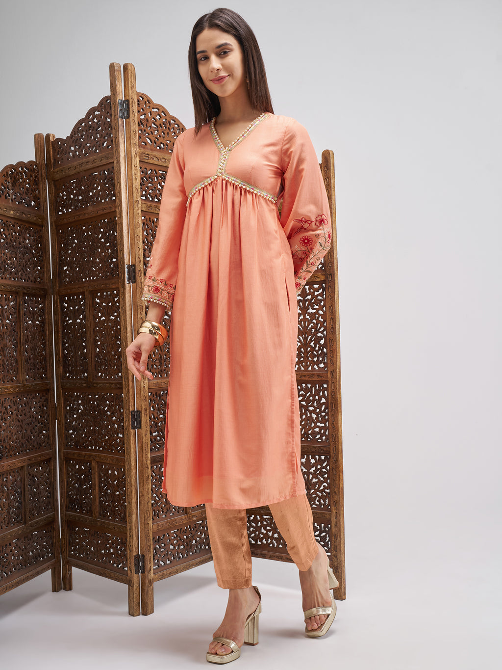 Vishudh Women Peach Embroidered Anarkali Kurta - Peach - Image 2