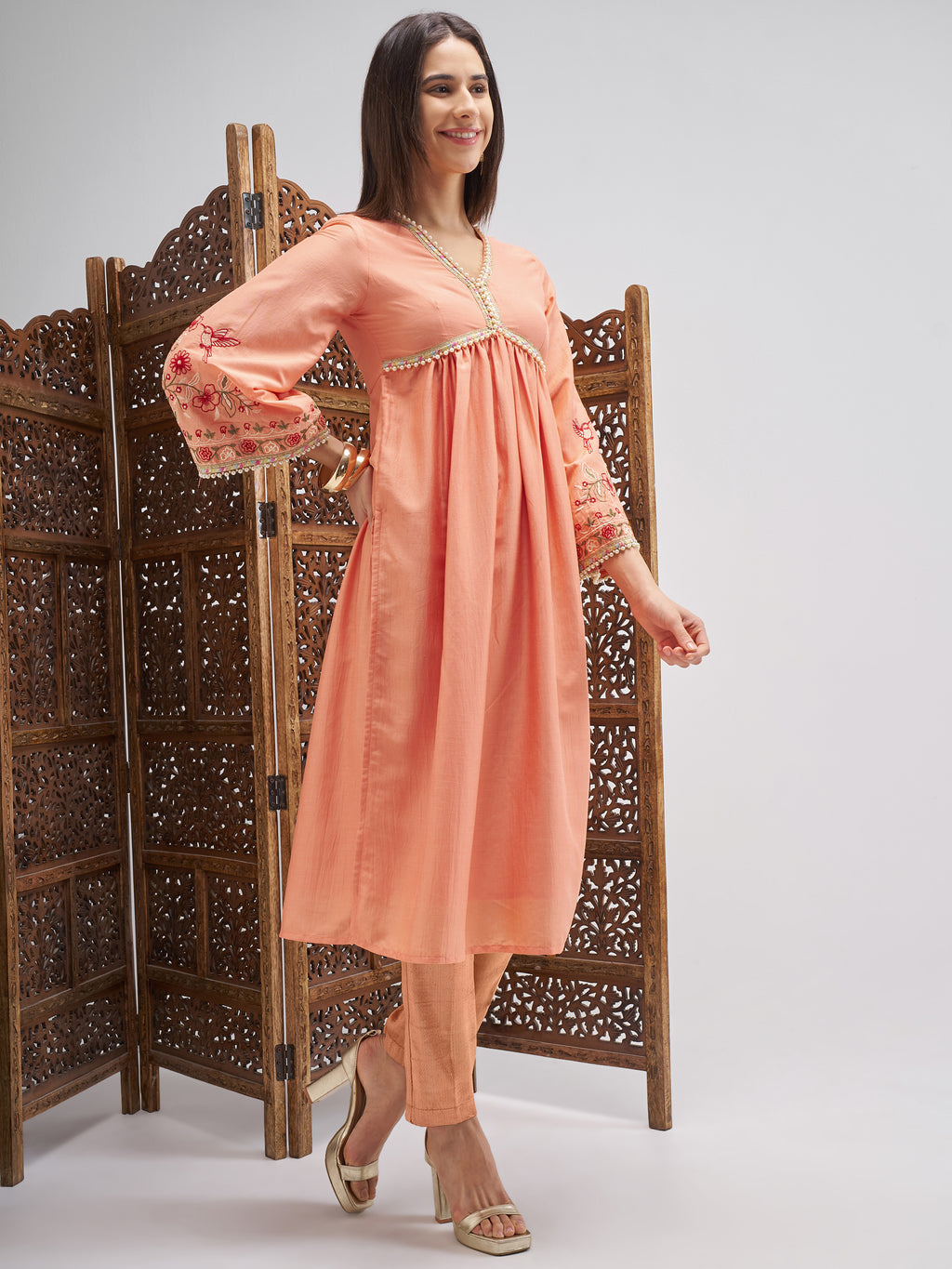 Vishudh Women Peach Embroidered Anarkali Kurta - Peach - Image 4