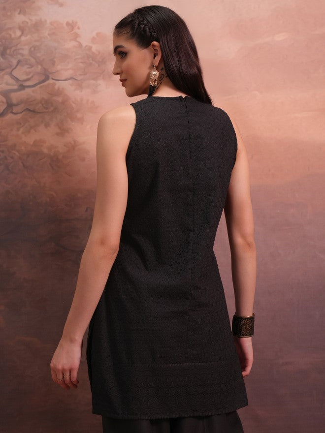 Vishudh Women Black Embroidered Tunic - Black - Image 3