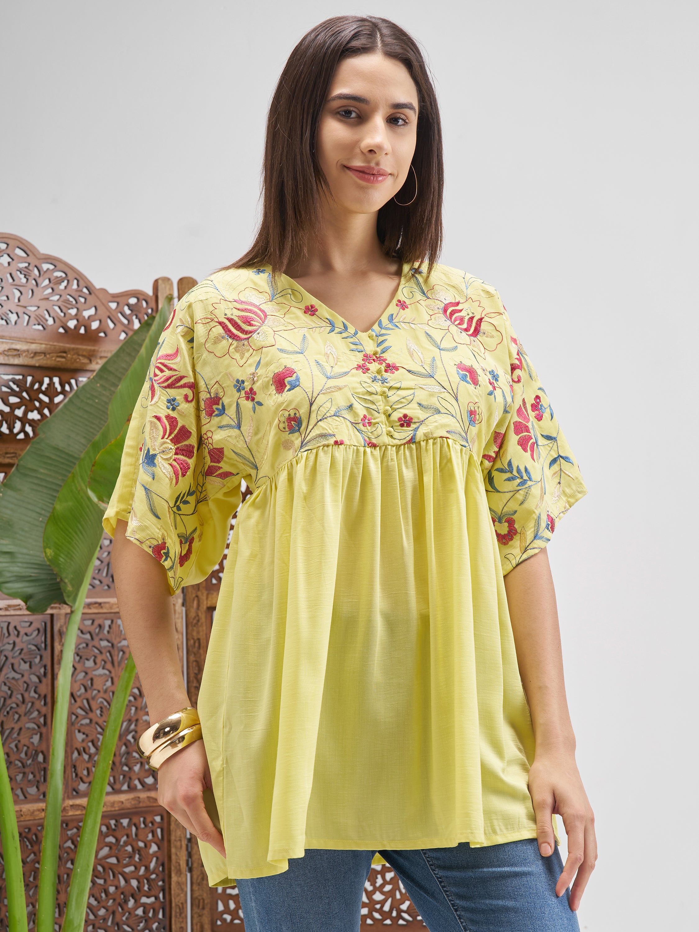 Vishudh Women Yellow Embroidered Tunic - Yellow - Image 6
