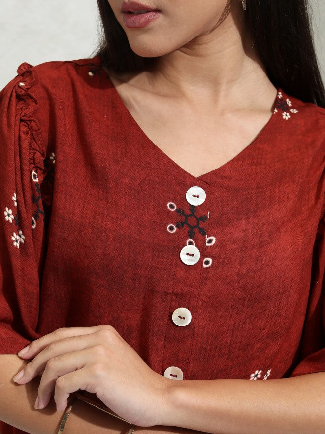 Vishudh Women Maroon Embroidered Regular Top - Maroon - Image 5