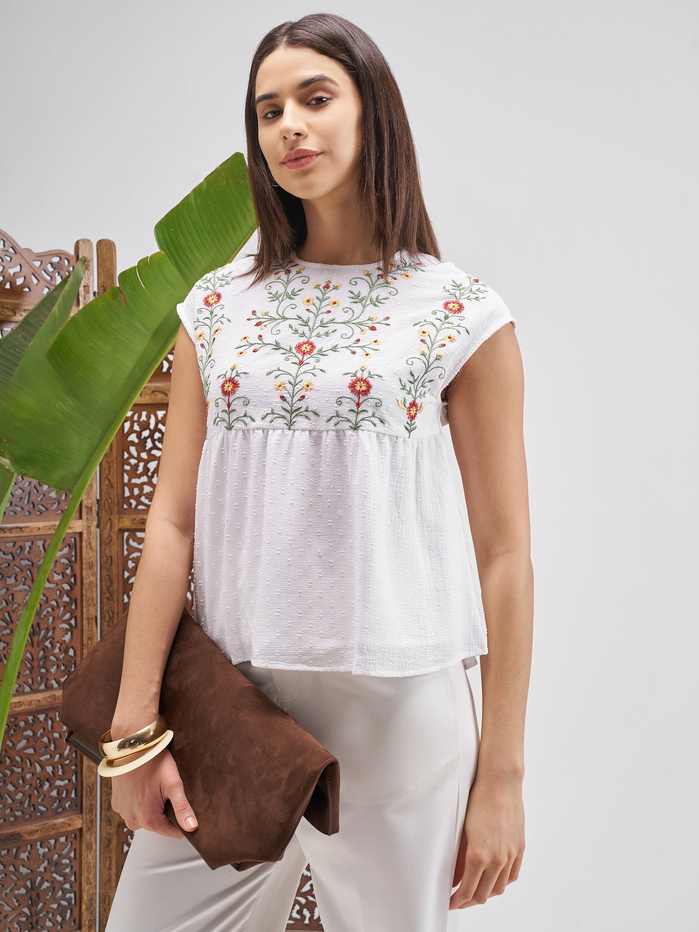 Vishudh Women White Embroidered Top - White - Image 4