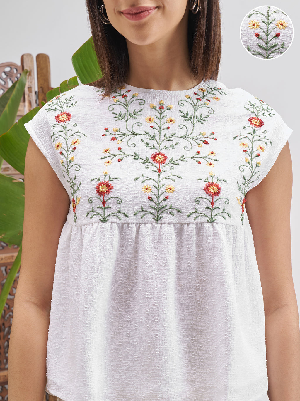 Vishudh Women White Embroidered Top - White - Image 5