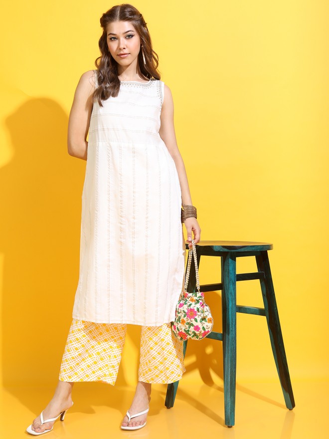Vishudh Women Yellow Printed Straight Palazzos - Yellow - Image 2