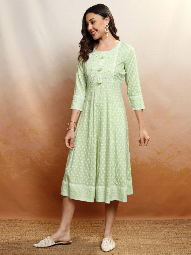 Vishudh Women Green Printed A-Line Dress - Green - Image 4