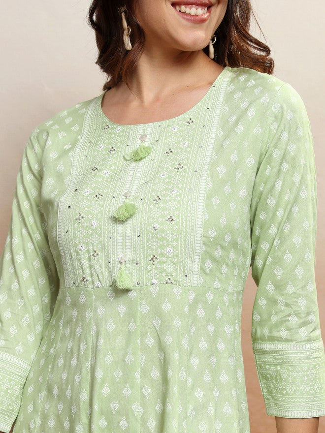 Vishudh Women Green Printed A-Line Dress - Green - Image 5