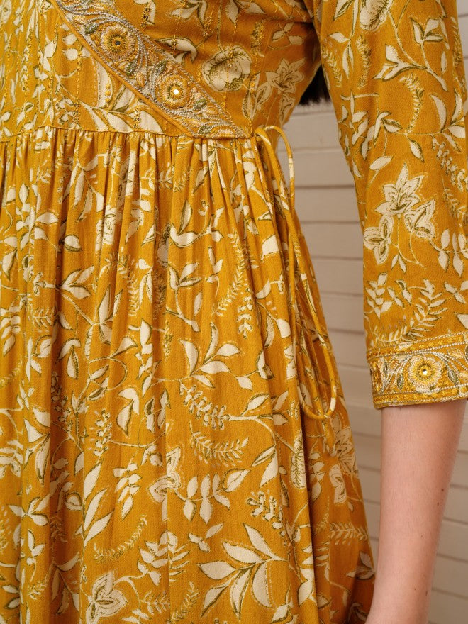 Vishudh Women Mustard Printed Fit And Flare Dress - Mustard - Image 7