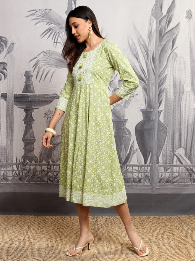 Vishudh Women Green Printed A-Line Dress - Green - Image 4