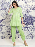 Vishudh Women Green Tunic With Trouser - Green - Image 1