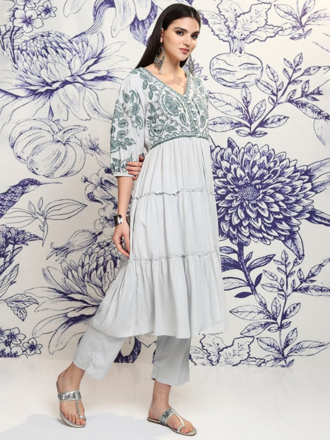 Vishudh Women White Tunic With Trouser - White - Image 6
