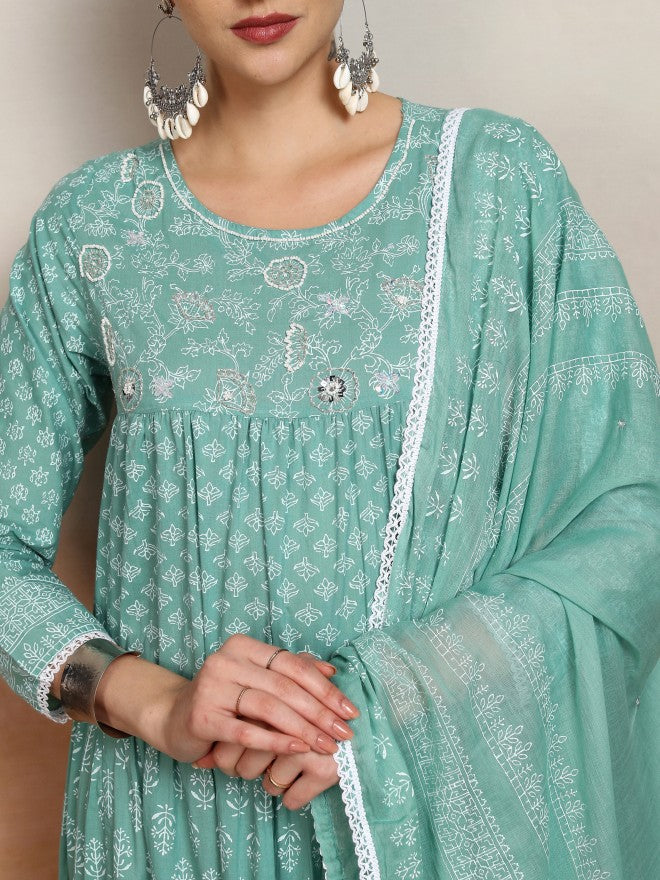 Vishudh women Green Embroidered Drop-Waist Dress - Green - Image 5